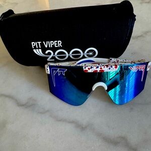 Pit Viper sunglasseses